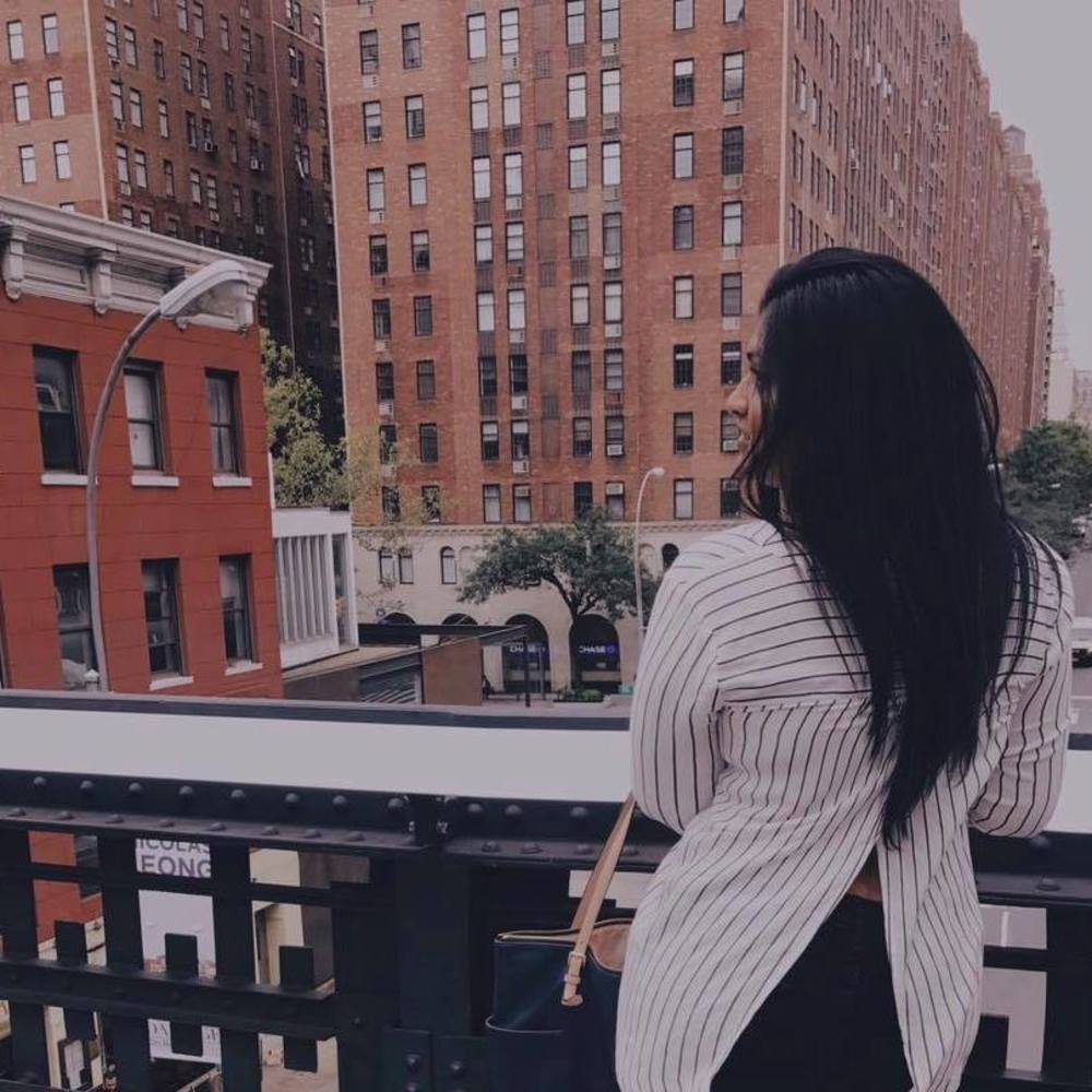 Meet your Posher, Christina